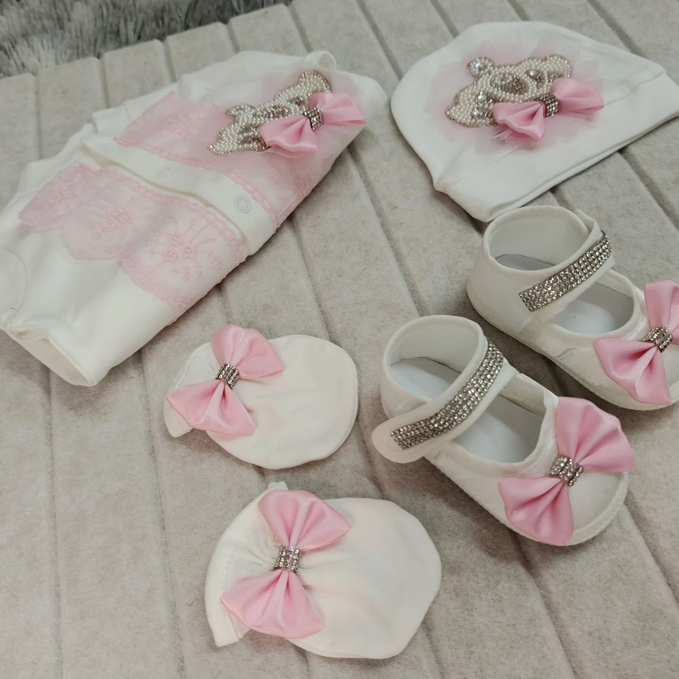 Welcome Home Baby Romper Mitte - Baby Nursery Outfits บทวิจารณ์และราคา